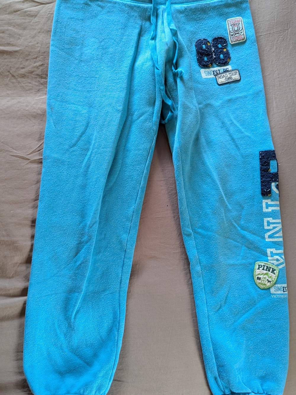 PINK Victoria's Secret Turquoise Blue Terry Joggers with Patch Details